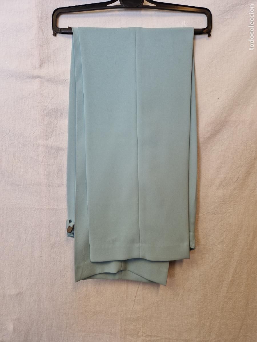 Nuevo: BONITO PANTALON PARA MUJER. COLOR AZUL. TALLA 44