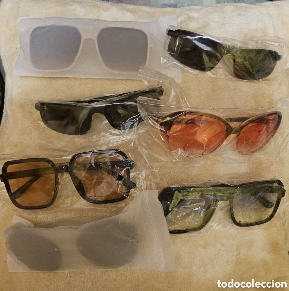 Nuevo: Lote de gafas de sol estilo moderno - Foto 1