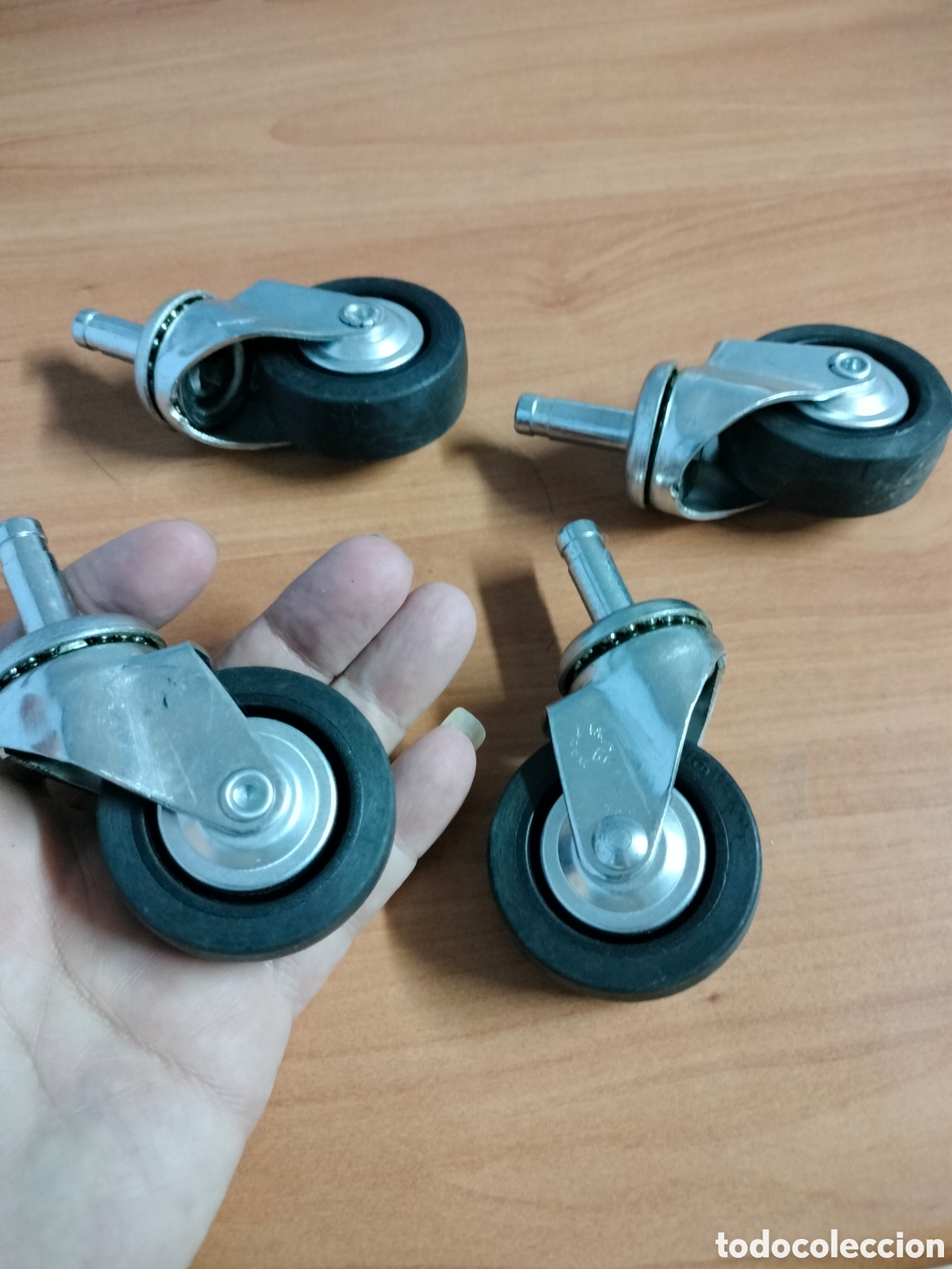 Nuevo: Lote de 4 ruedas para multiples usos - Foto 3