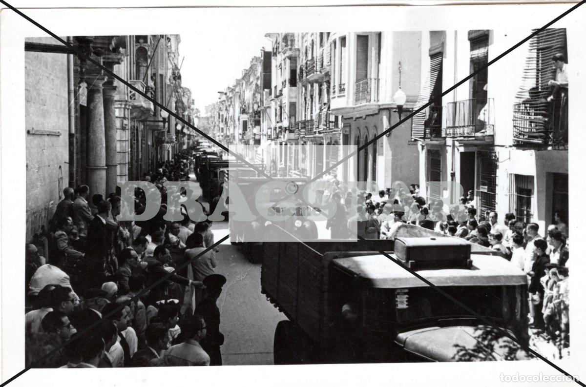 Nuevo: PROCESI&Oacute;N EN HONOR A SAN CRISTOBAL EN CALLE MAYOR CASTELLON EN LOS A&Ntilde;OS 50 C 79