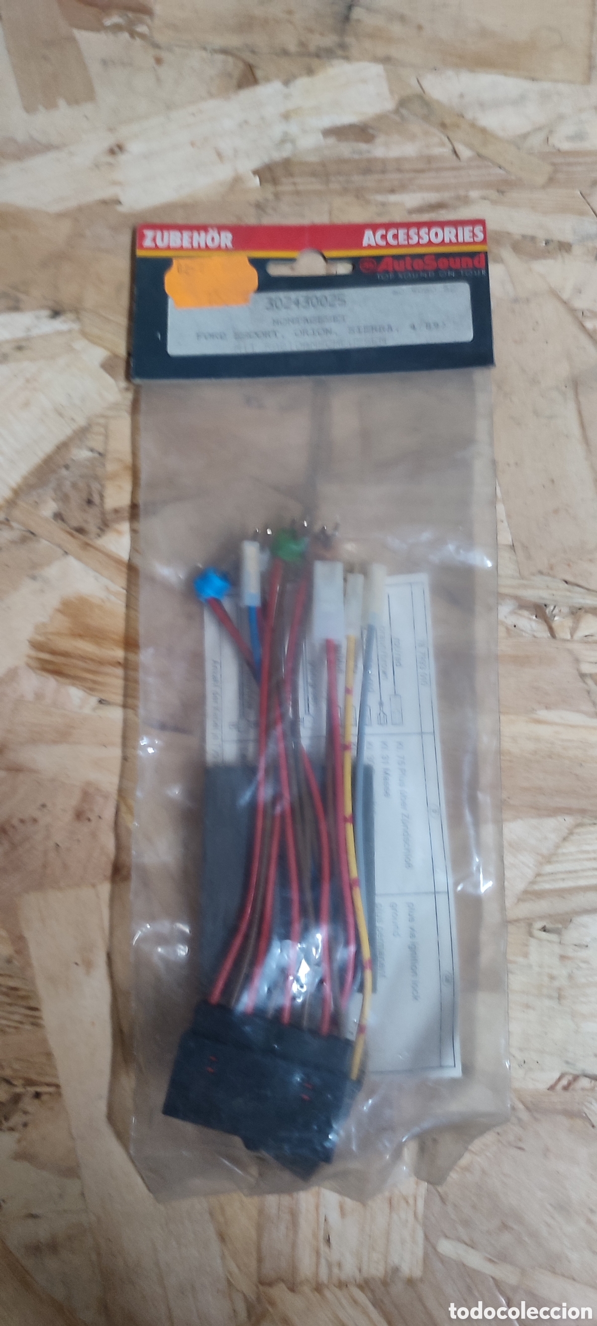 Nuevo: Arn&eacute;s de cableado original Autosound para Ford Escort, Ori&oacute;n y Sierra de 1989
