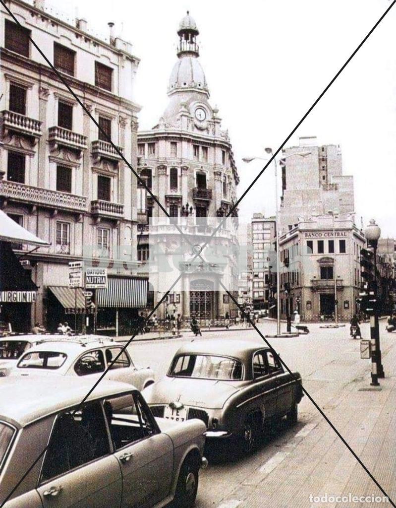 Nuevo: CASTELL&Oacute;N EN EL RECUERDO, LA PUERTA DEL SOL EN LOS A&Ntilde;OS 60 C79