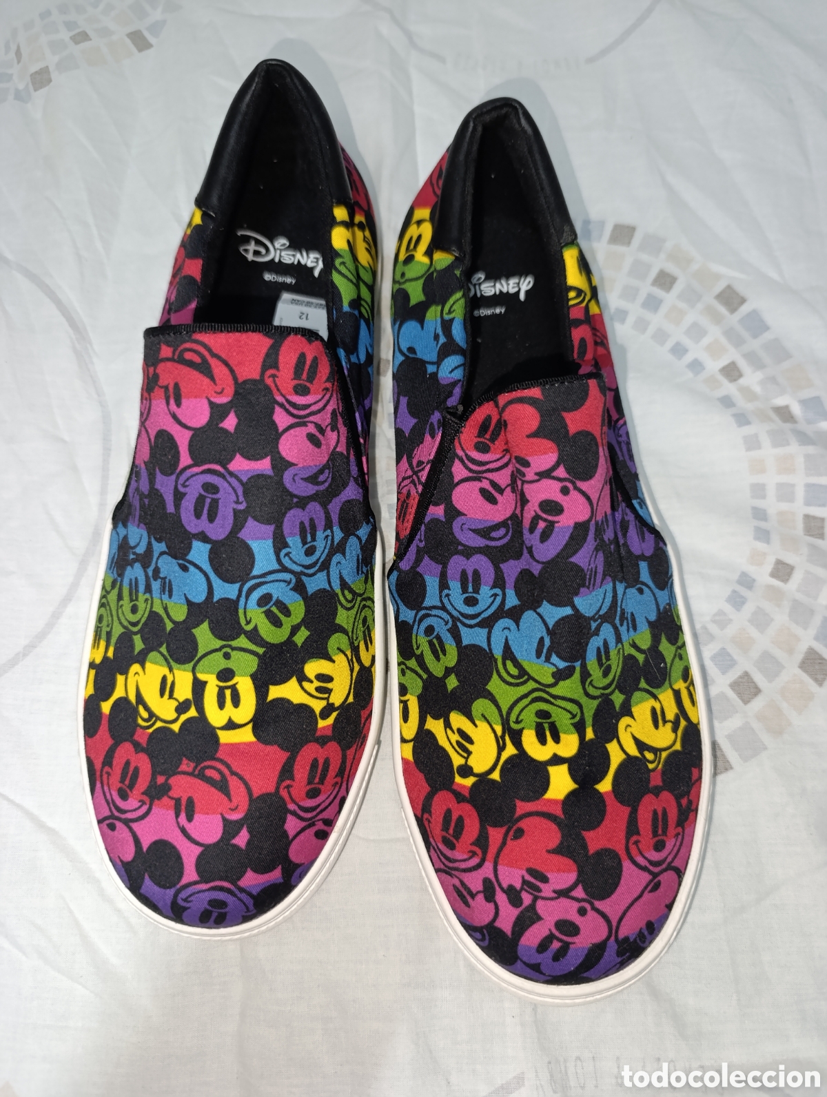 Nuevo: Zapatillas Slip On Torrid& Disney Official talla 44.5 Eur/ 12 USA