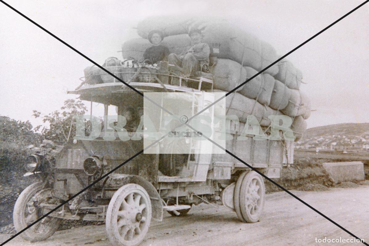 Nuevo: AUTOS DE CASTELL&Oacute;N EN EL RECUERDO, ANTIGUO CAMION POSIBLEMENTE POR ADZANETA C 80