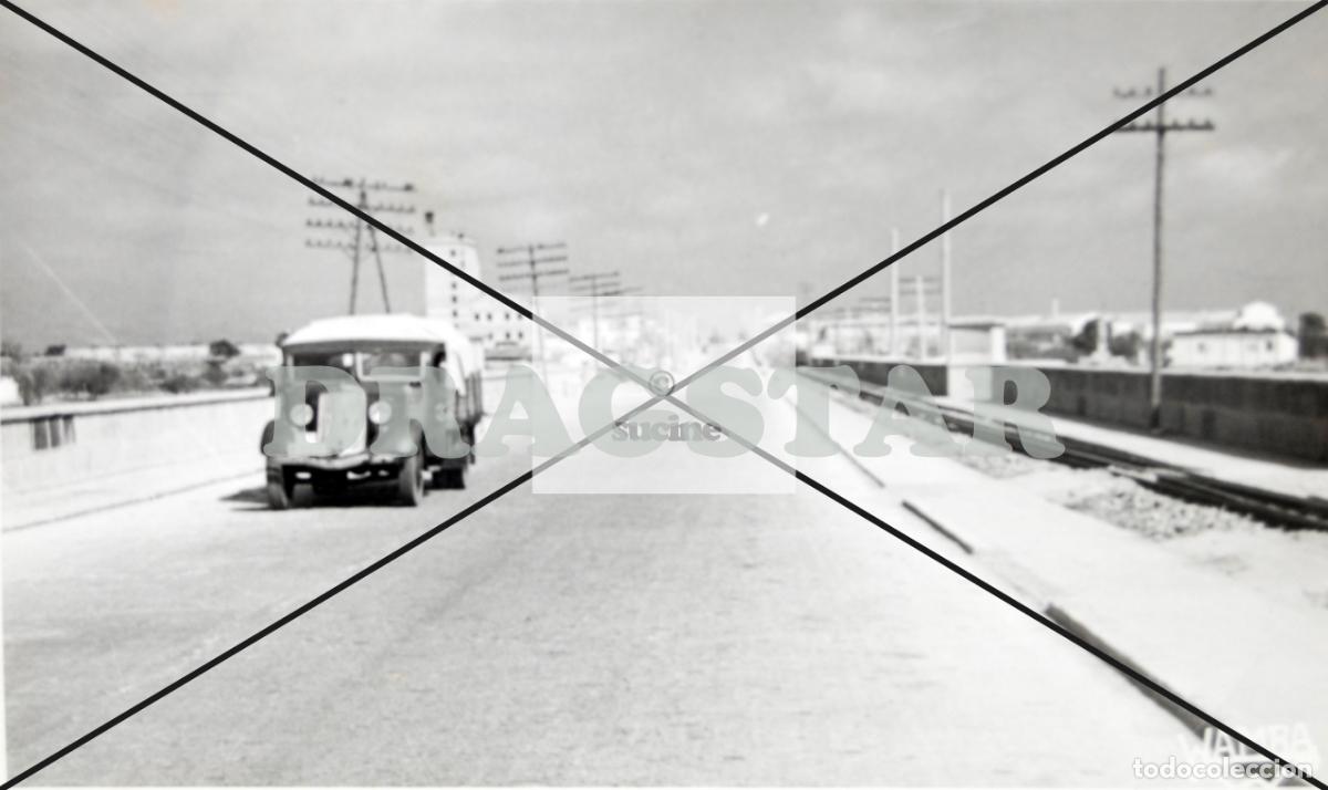 Nuevo: AUTOS DE CASTELL&Oacute;N EN EL RECUERDO, CAMI&Oacute;N EN EL PUENTE DEL MIJARES C 80