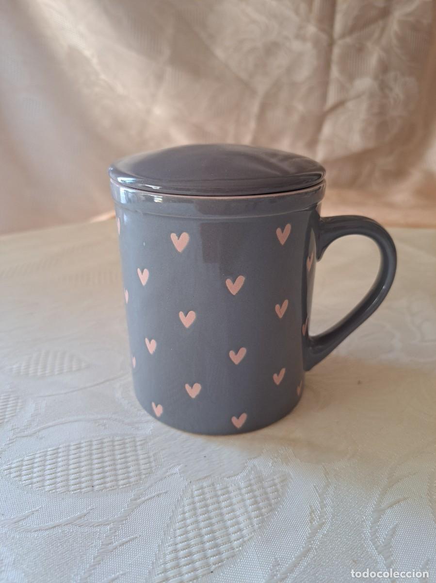 Nuevo: Taza con tapa y colador para t&eacute; y otros.