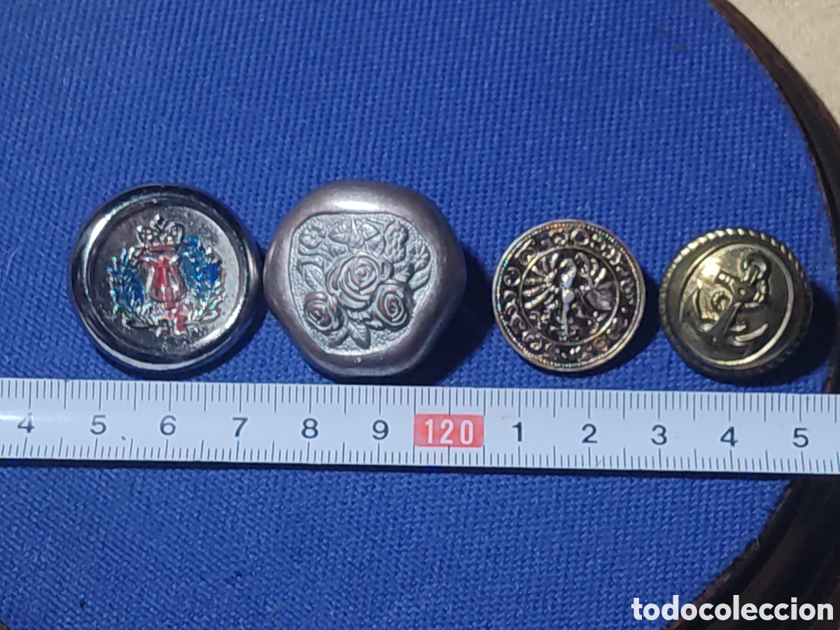 Nuevo: 4 botones de colecci&oacute;n. - Foto 2