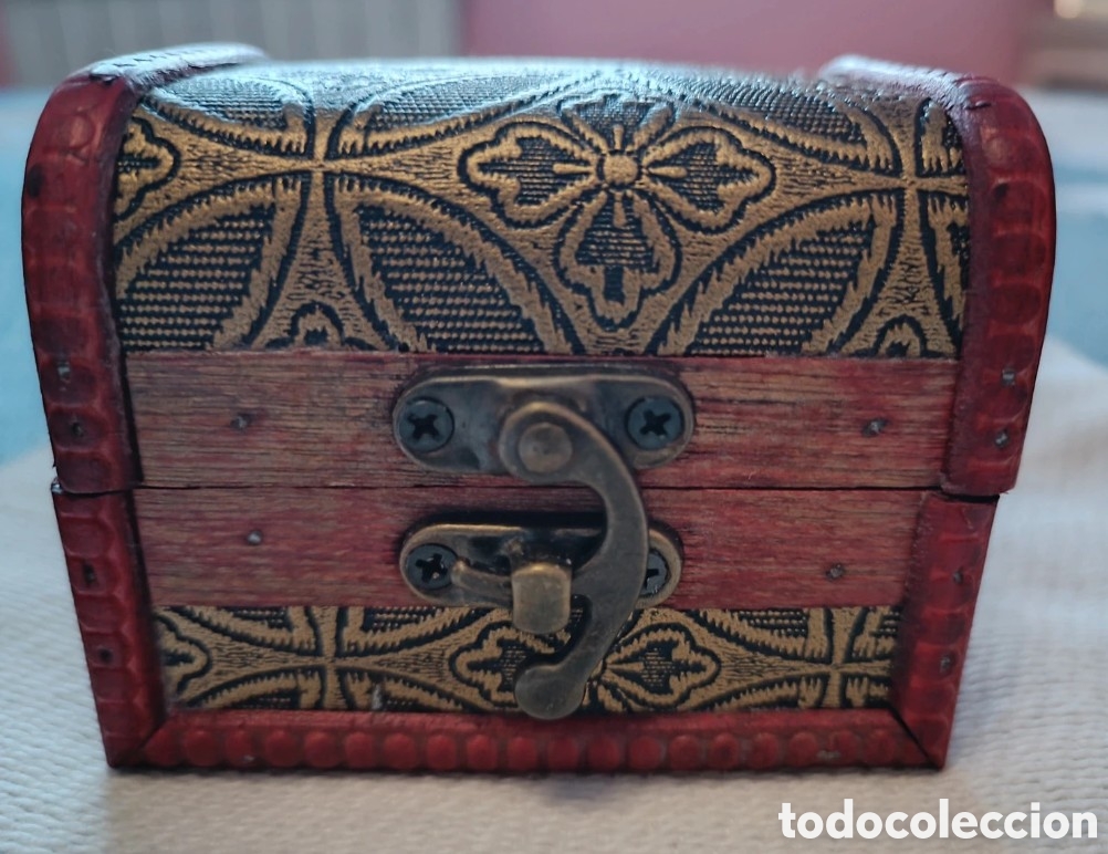 Nuevo: Conjunto de collar y pendientes dorados - Foto 3