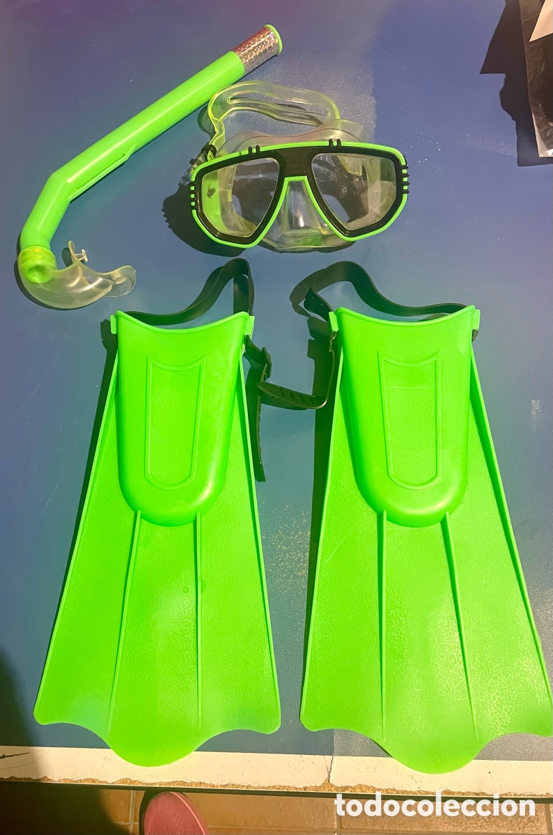 Nuevo: Kit de snorkel infantil verde nuevo con aletas, m&aacute;scara y tubo