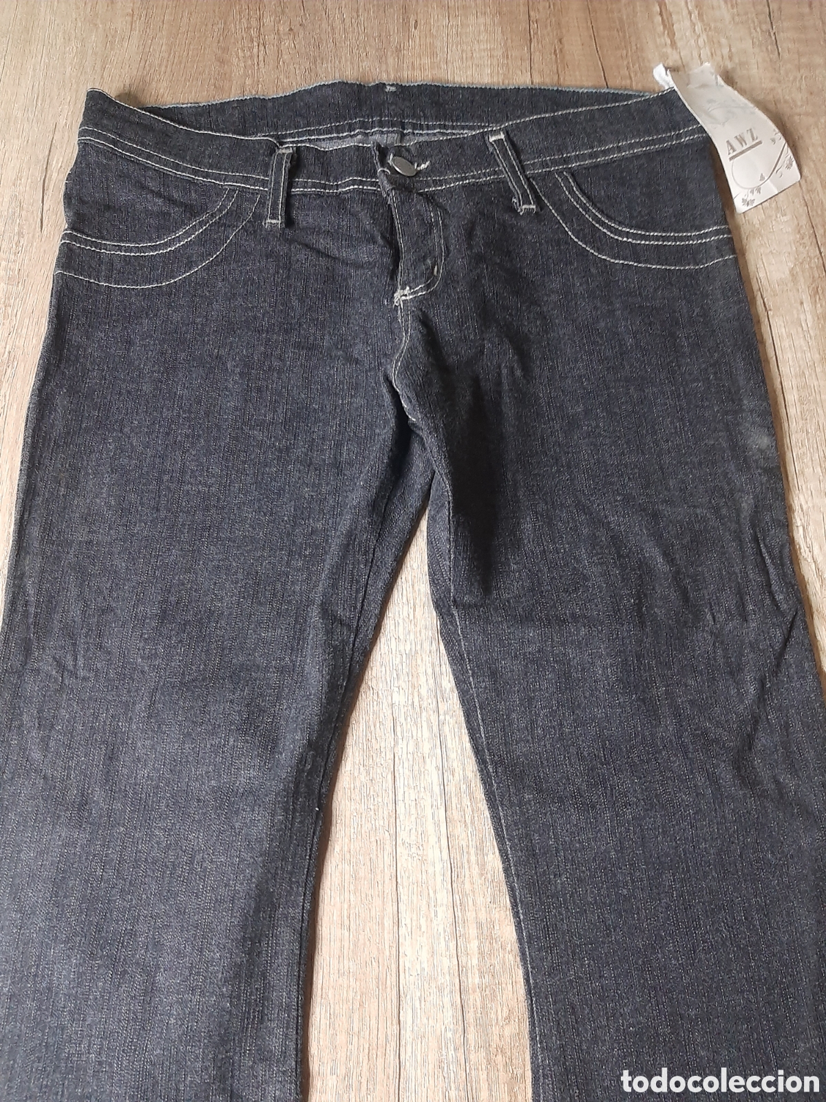 Nuevo: Pantalones Campana talla 42 - Foto 2