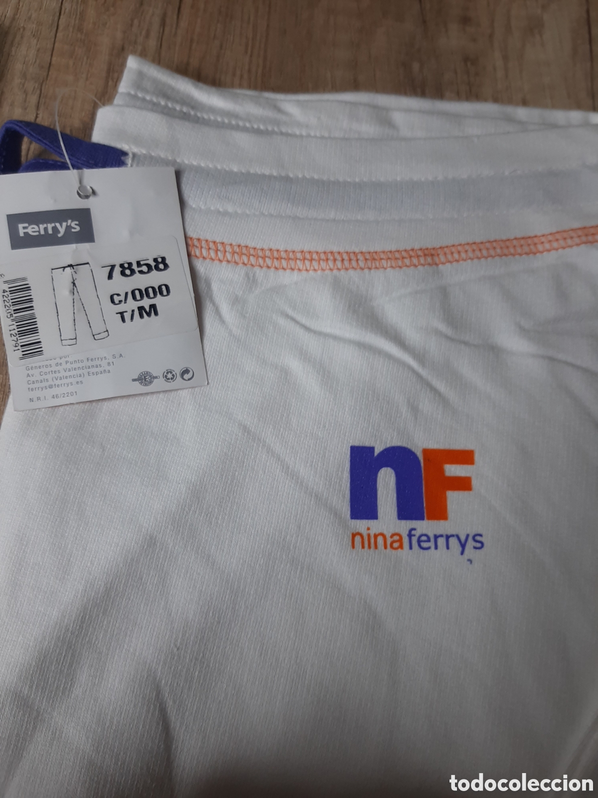 Nuevo: Lote de 2 camisetas interiores y pantal&oacute;n - Foto 4