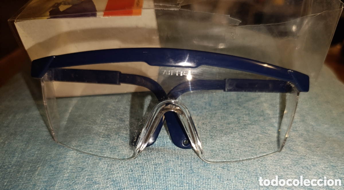 Nuevo: Gafas policarbonatadas de protecci&oacute;n KWB 3767 - Foto 3