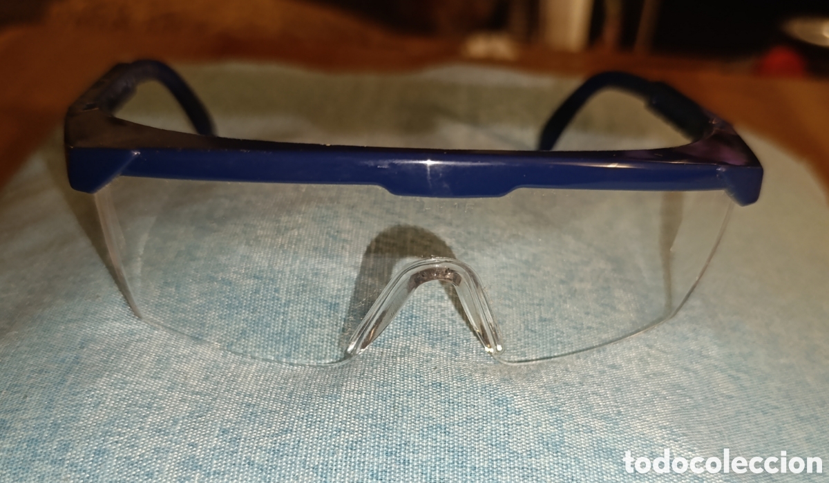 Nuevo: Gafas policarbonatadas de protecci&oacute;n KWB 3767 - Foto 4