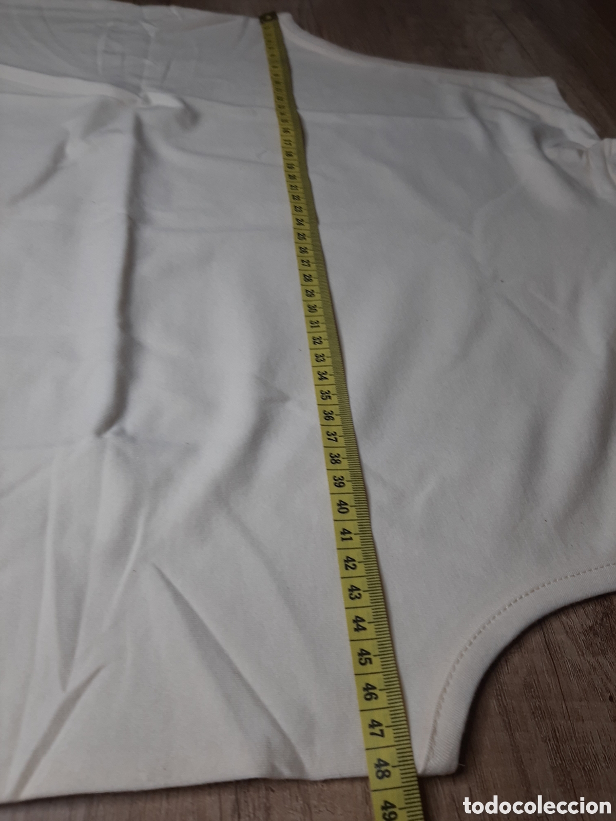 Nuevo: Lote de 2 camisetas interiores y pantal&oacute;n - Foto 9