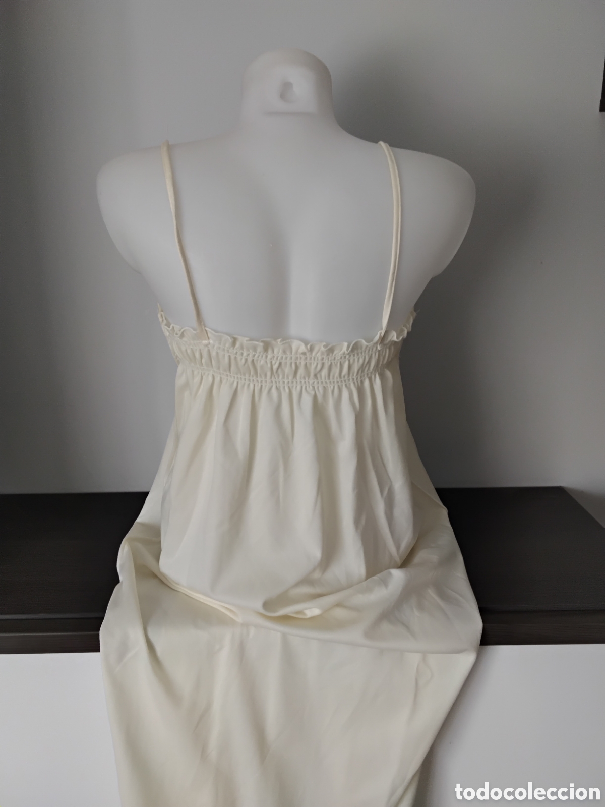 Nuevo: Conjunto Bata y Camis&oacute;n Crema - Foto 6