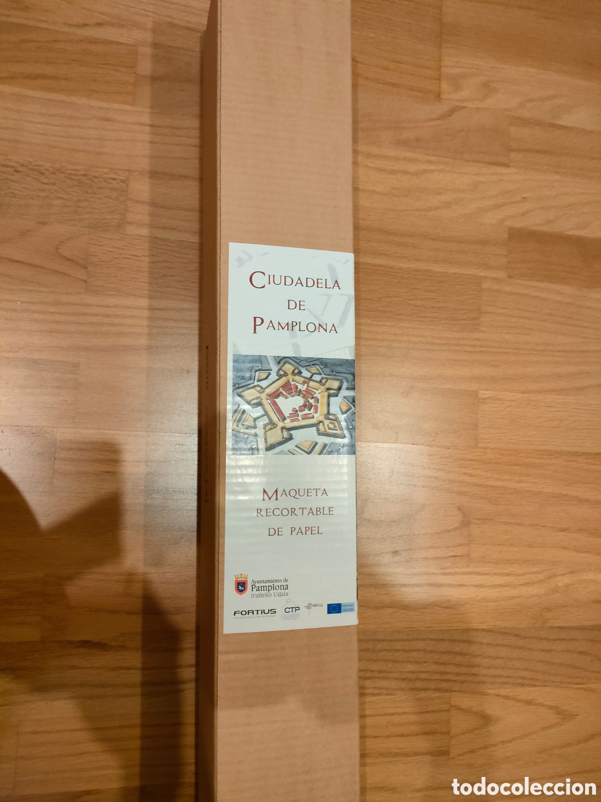 Nuevo: MAQUETA RECORTABLE PAPEL CIUDADELA DE PAMPLONA