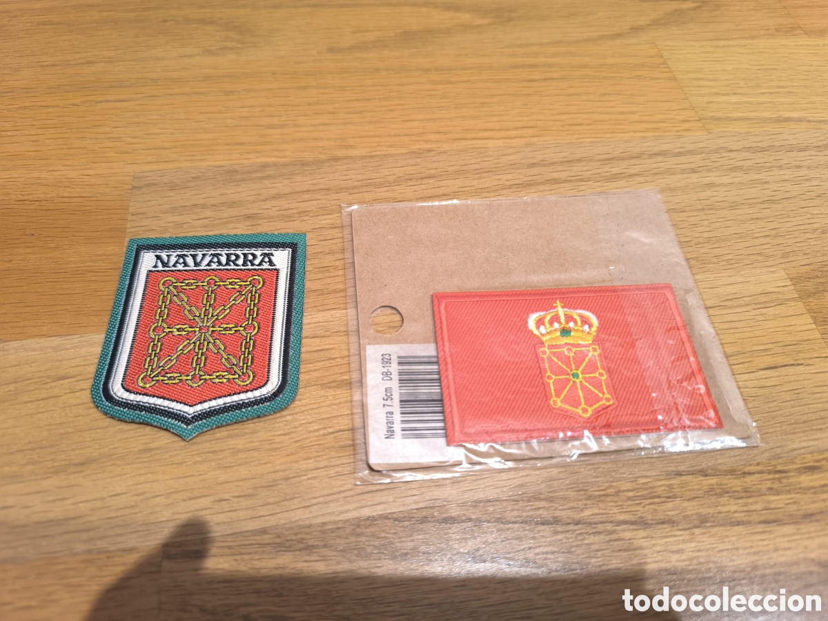 Nuevo: DOS PARCHES BANDERA Y ESCUDO DE NAVARRA