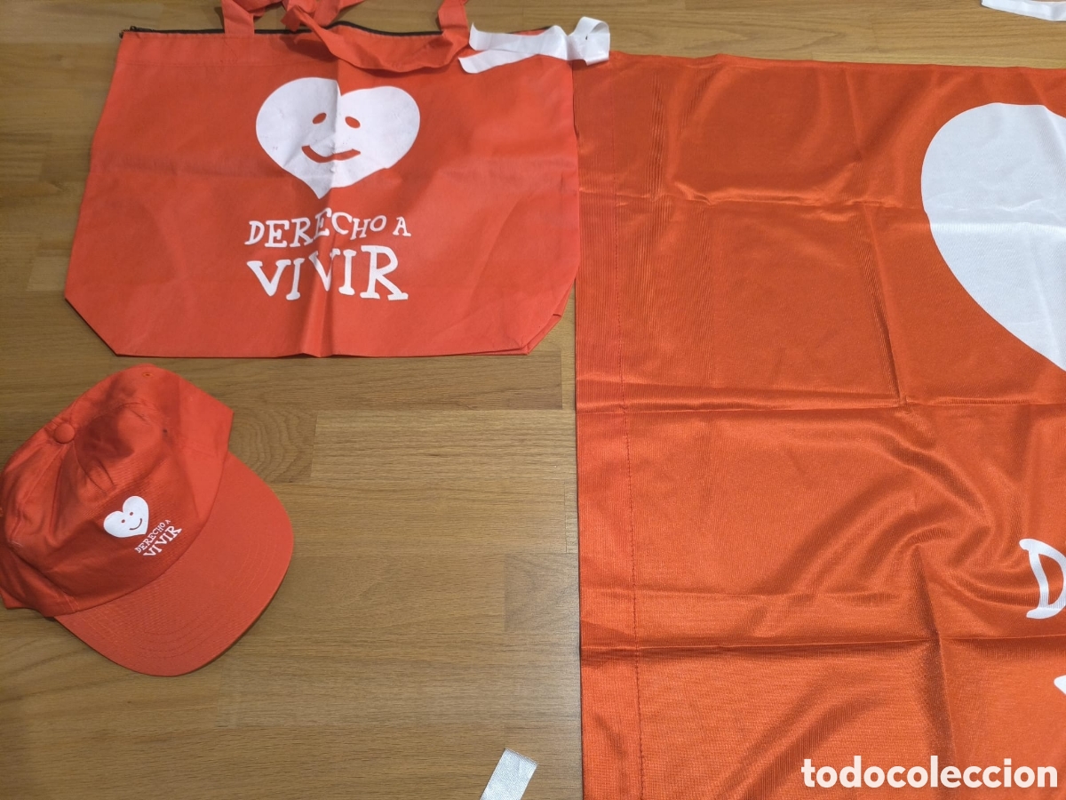 Nuevo: DERECHO A VIVIR BANDERA 80 x 120, GORRA, BOLSA, PULSERAS