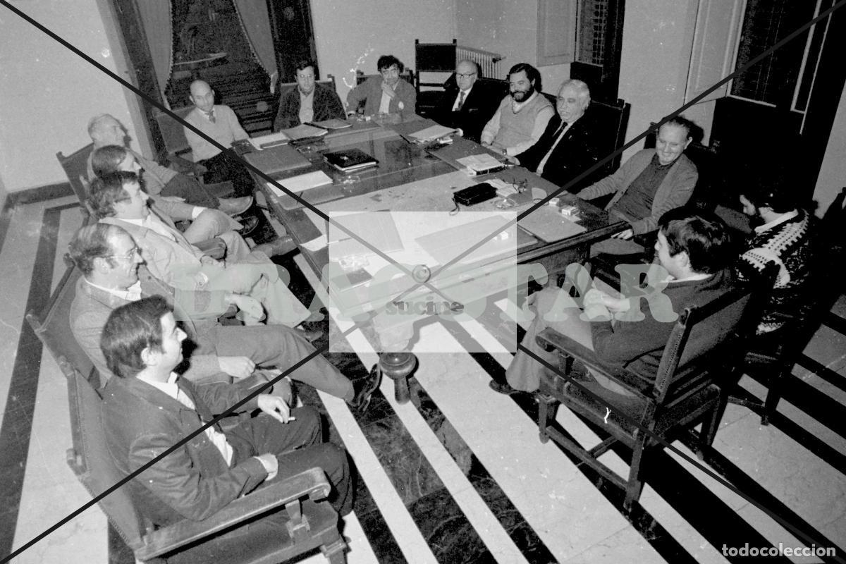 Nuevo: GENTE DE CASTELL&Oacute;N EN EL RECUERDO, REUNION DEL PATRONATO DE FIESTAS MAGDALENA C-80