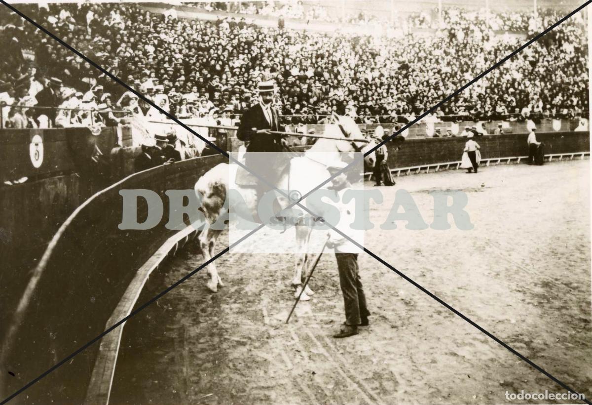Nuevo: CASTELLON EN EL RECUERDO TARDE DE TOROS EN 1910 PICADOR Y CABALLO SIN PETO