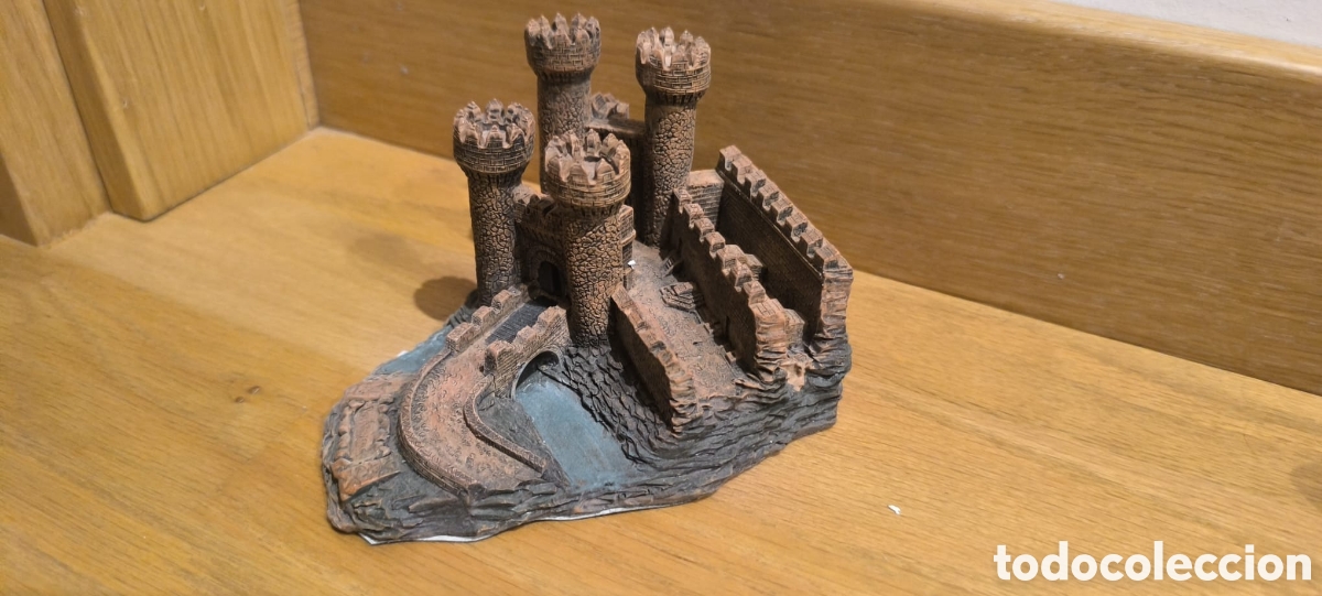 Nuevo: Figura castillo de Ponferrada