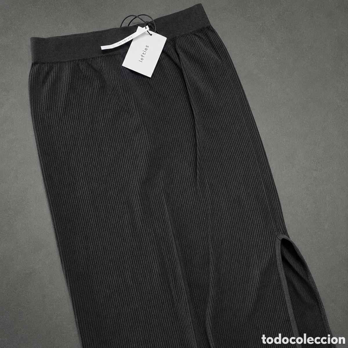 Nuevo: Falda midi Lefties Seamless negra talla S nueva con etiquetas
