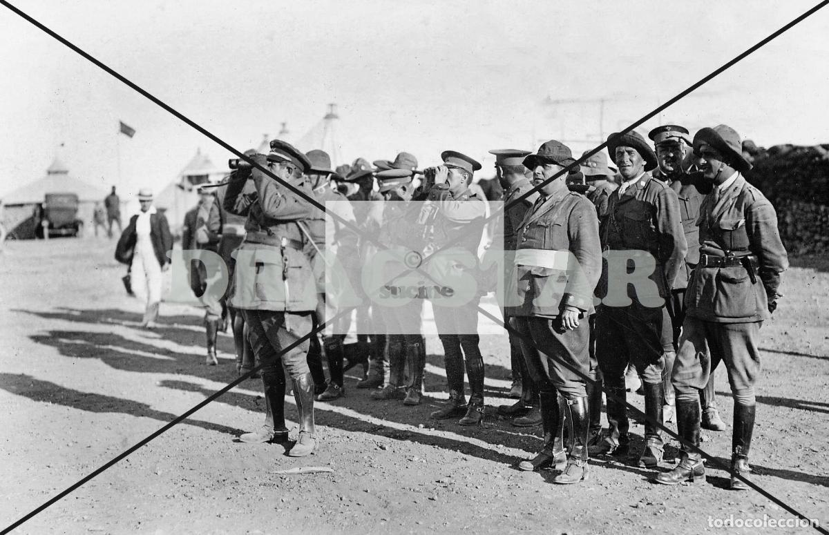Nuevo: LA GUERRA DE ESPA&Ntilde;A EN AFRICA, GRUPO DE OFICIALES EN MELILLA O CEUTA TD 81