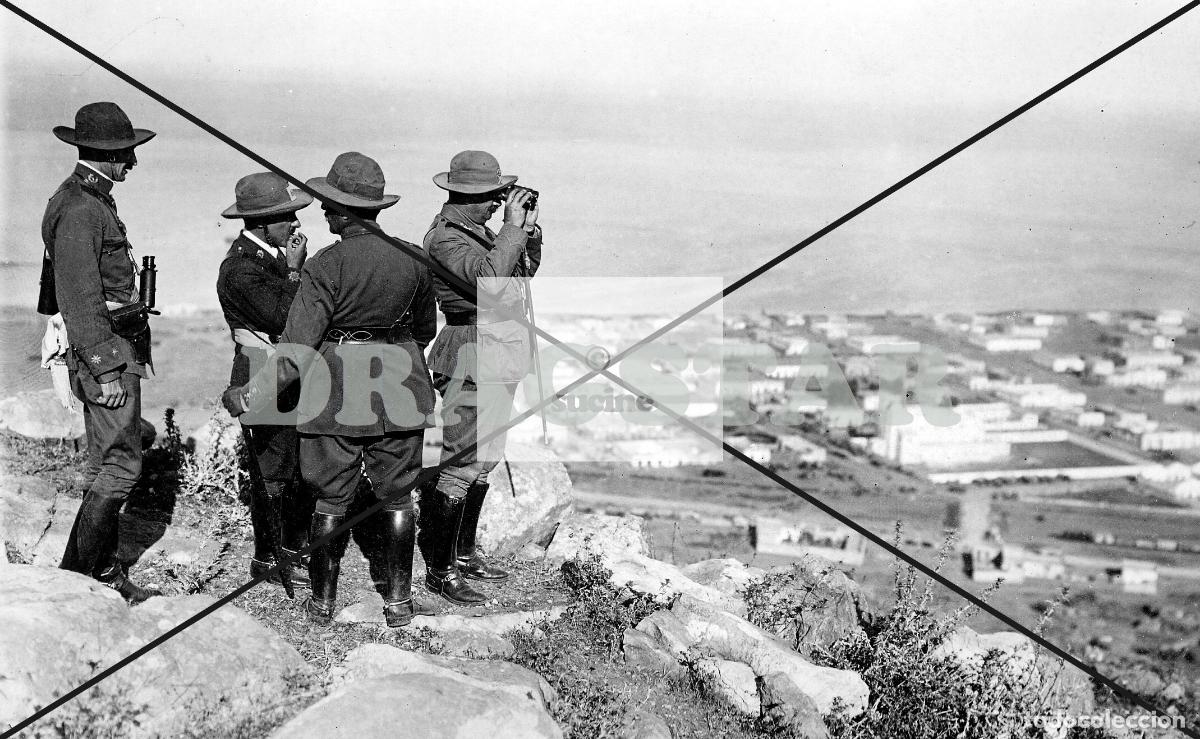 Nuevo: LA GUERRA DE ESPA&Ntilde;A EN AFRICA, GRUPO DE OFICIALES EN MELILLA O CEUTA TD 81