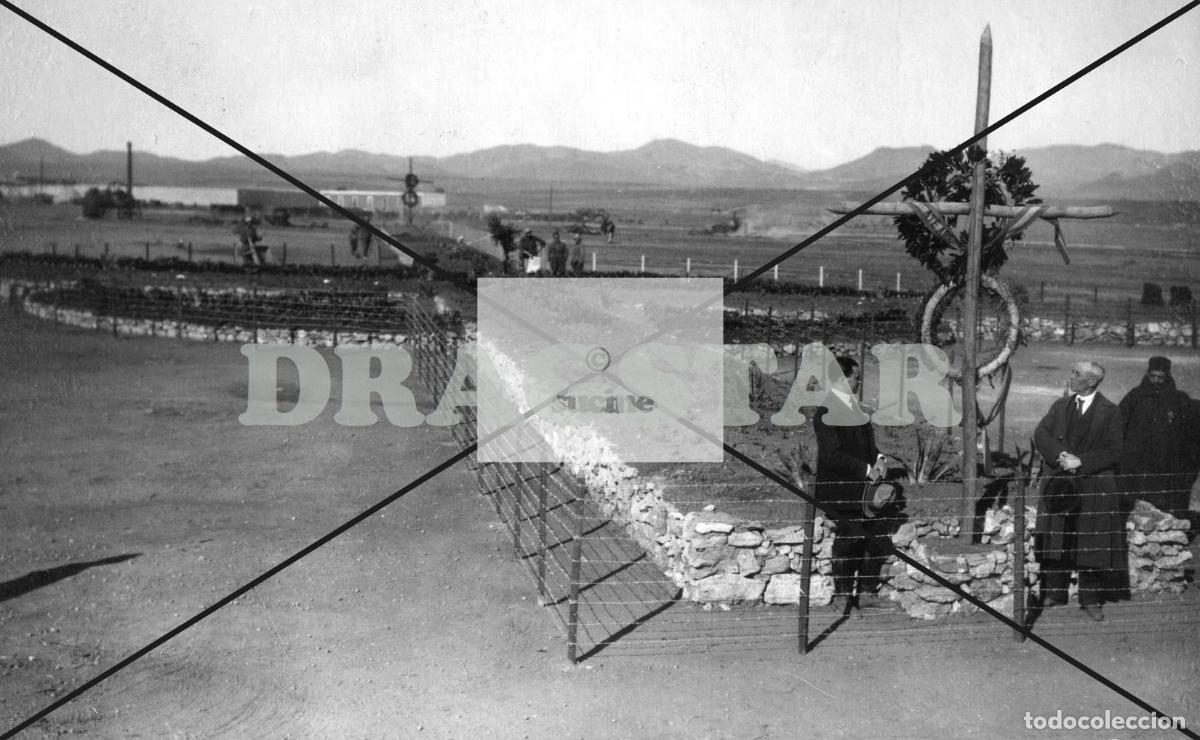 Nuevo: LA GUERRA DE ESPA&Ntilde;A EN AFRICA, MONOLITO EN CEUTA O MELILLA TD 82