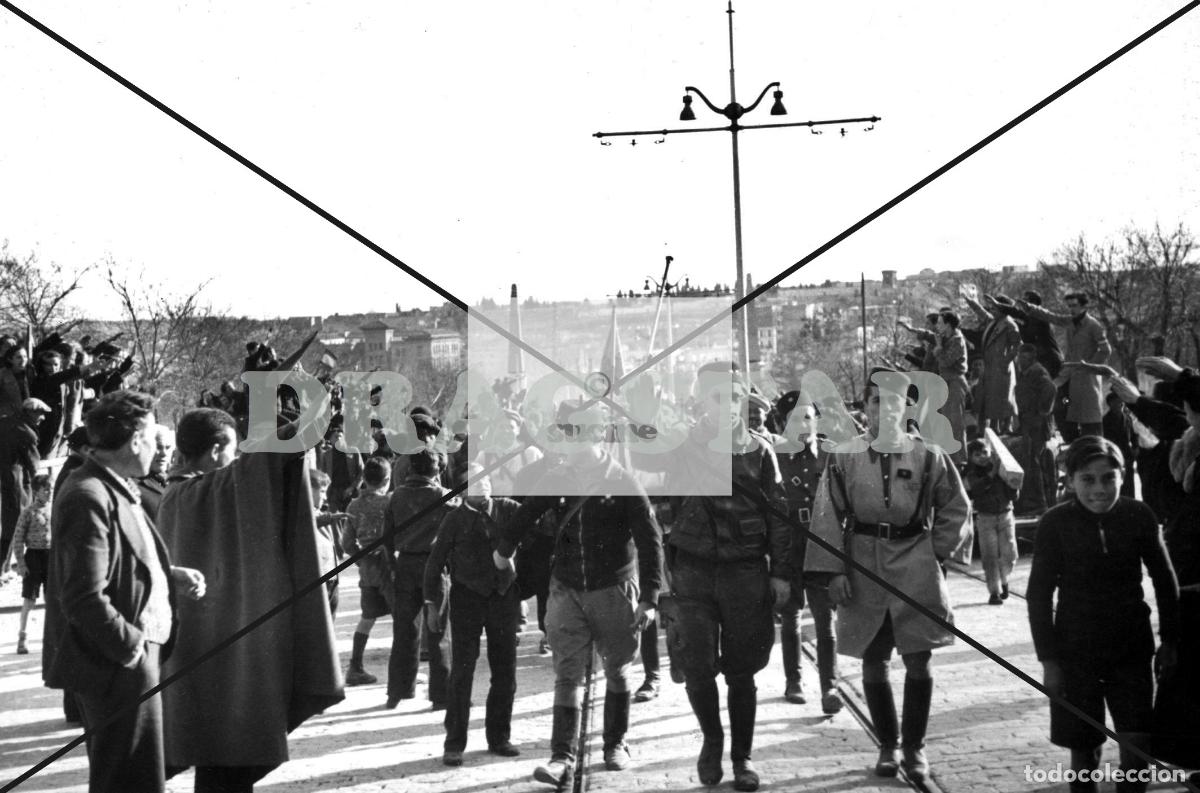 Nuevo: LA GUERRA DE ESPA&Ntilde;A EN AFRICA, DESFILE MILITAR EN CEUTA O MELILLA TD 82