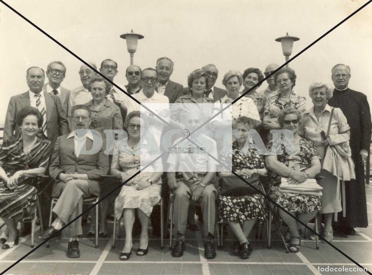 Nuevo: GENTE DE CASTELLON EN EL RECUERDO, REUNION ANTIGUOS ALUMNOS DEL INSTITUTO FRANCISCO RIBALTA. TD 82