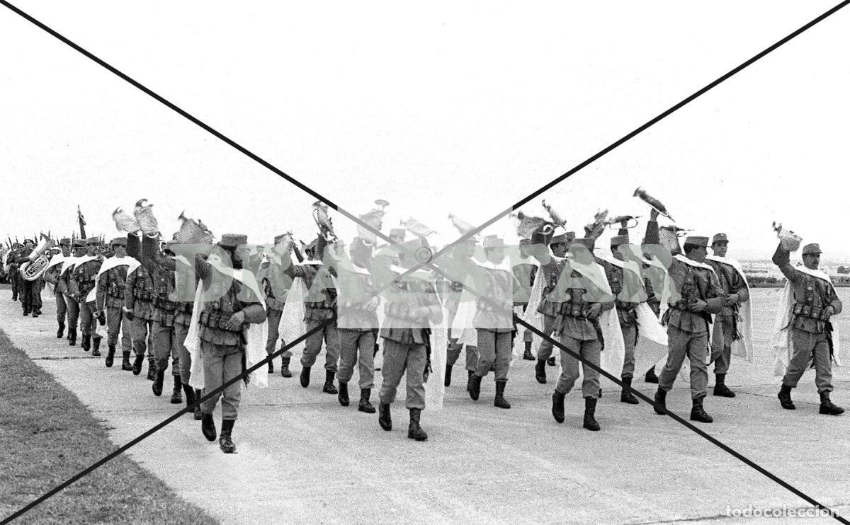 Nuevo: LA GUERRA DE ESPA&Ntilde;A EN AFRICA, DESFILE MILITAR EN CEUTA O MELILLA TD 82