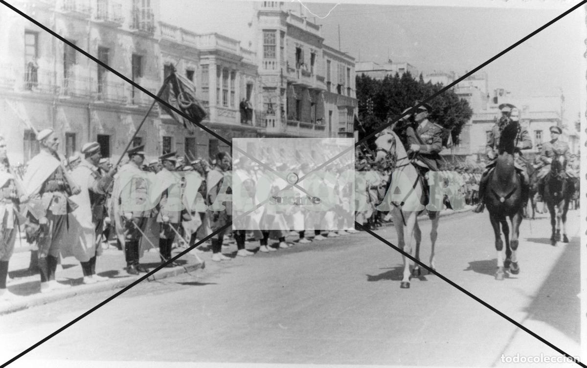 Nuevo: LA GUERRA DE ESPA&Ntilde;A EN AFRICA, DESFILE MILITAR EN MELILLA, TD 82