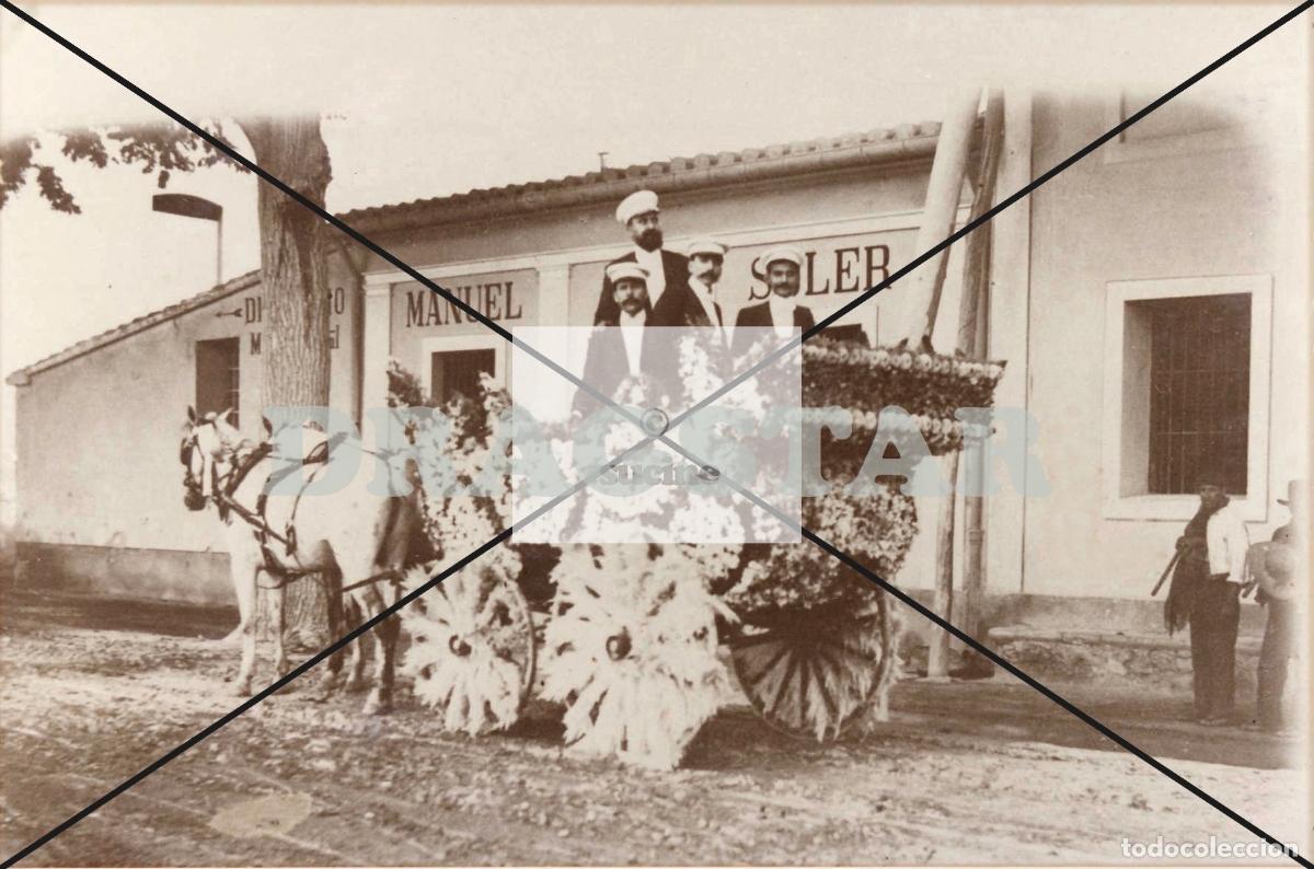 Nuevo: CASTELL&Oacute;N EN EL RECUERDO, CARROZA EN LAS FIESTAS DE JULIO TD 83