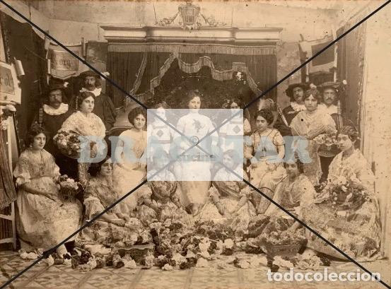 Nuevo: CASTELL&Oacute;N EN EL RECUERDO, REINA Y DAMAS EN LAS FIESTAS DE JULIO TD 83