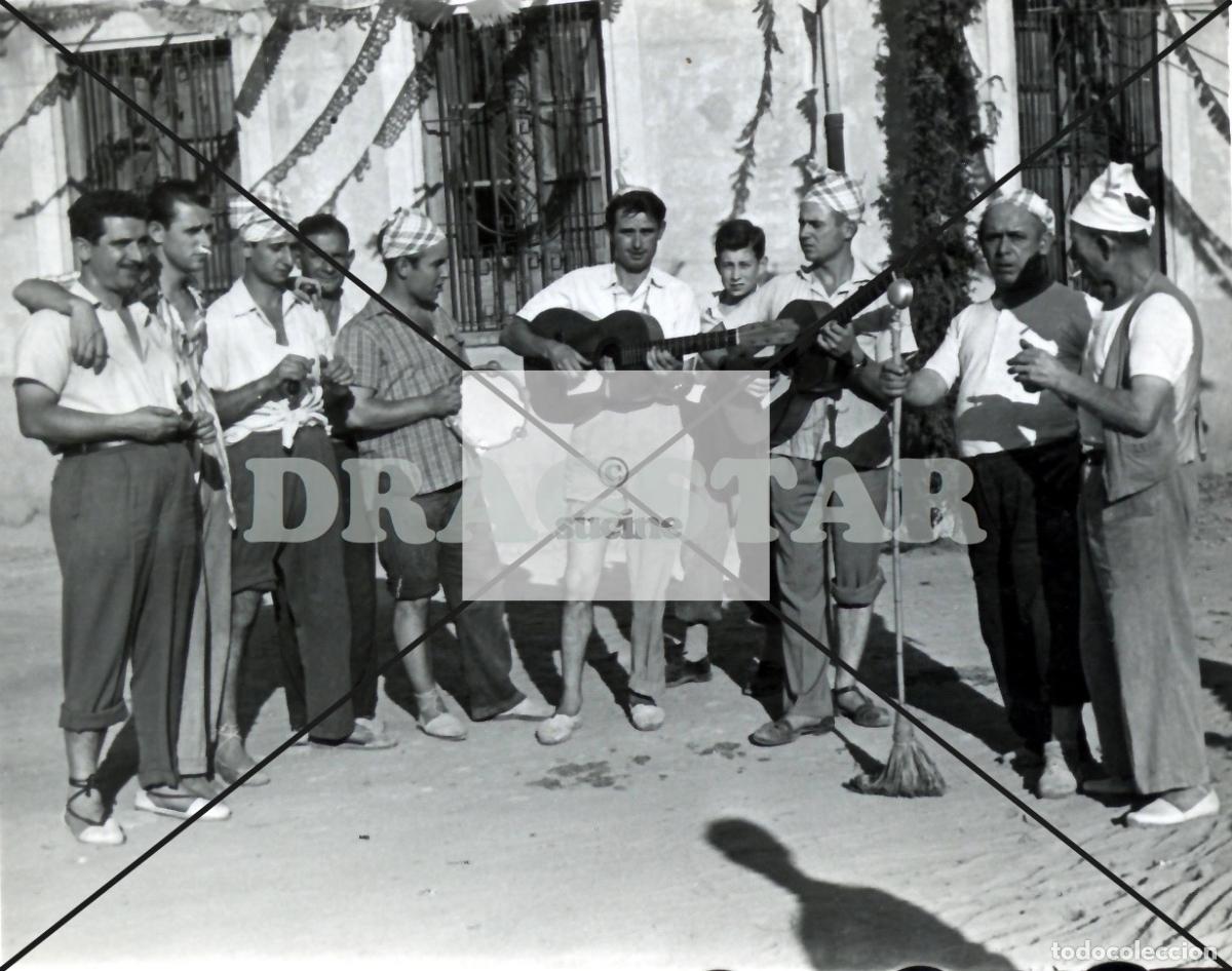 Nuevo: CASTELL&Oacute;N EN EL RECUERDO, GRUPO RONDALLA EN LAS FIESTAS DE AGOSTO CALLE FELIX BREVA A&Ntilde;OS 50 TD 83