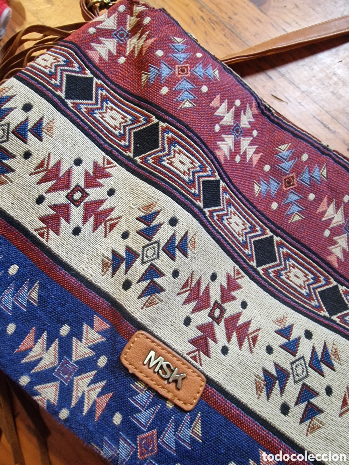 Nuevo: Bonito bolso de tela,marca msk,con flecos - Foto 4