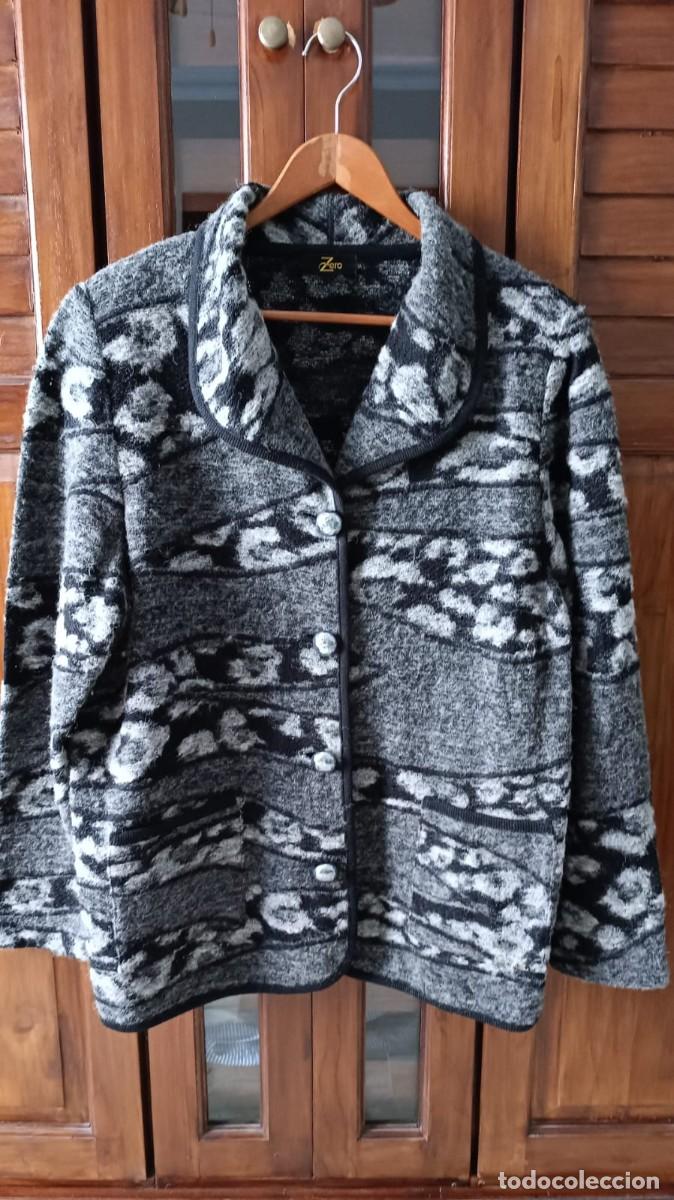 Nuevo: CHAQUETA SE&Ntilde;ORA ESTAMPADA NEGRA-GRIS BOTONES PLATEADOS - ZERO - T. 52