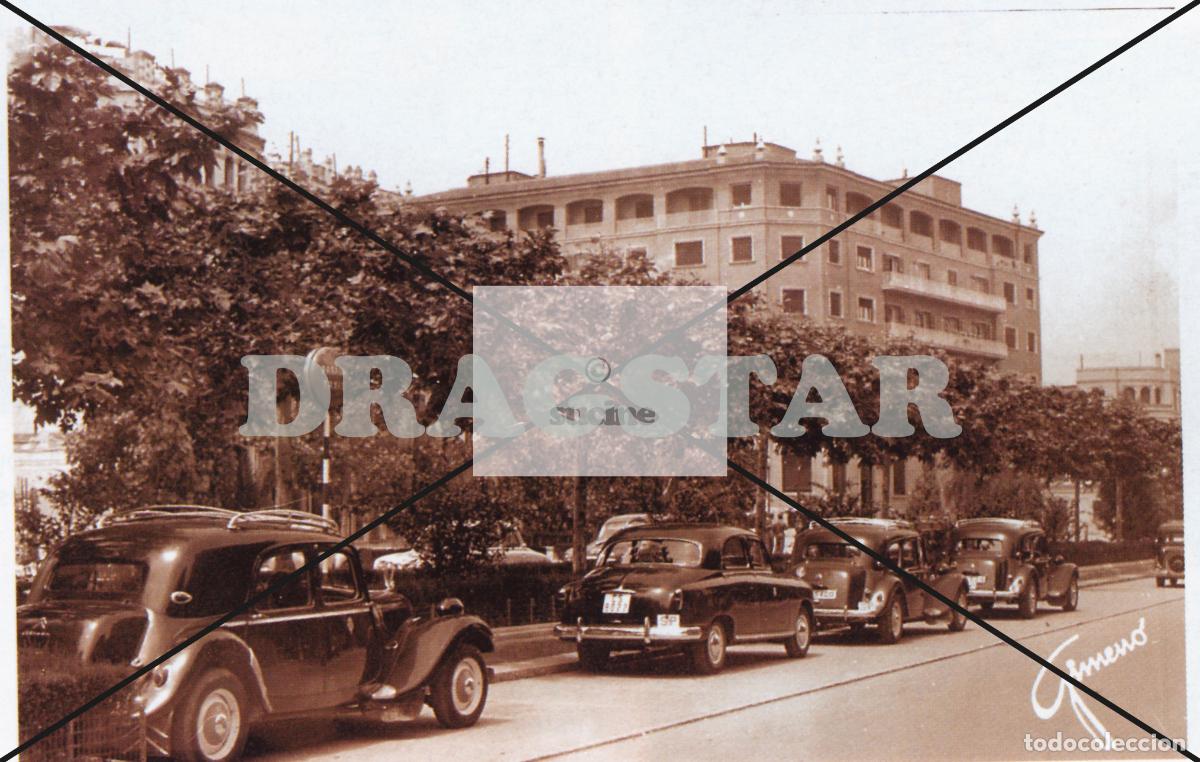 Nuevo: CASTELL&Oacute;N EN EL RECUERDO, PARADA DE TAXIS EN LA PLAZA DEL REY DON JAIME EN LOS A&Ntilde;OS 60