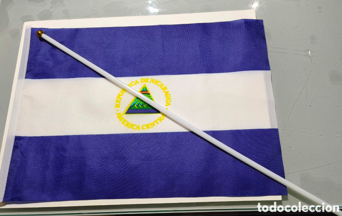 Nuevo: Nicaragua. Bandera nacional