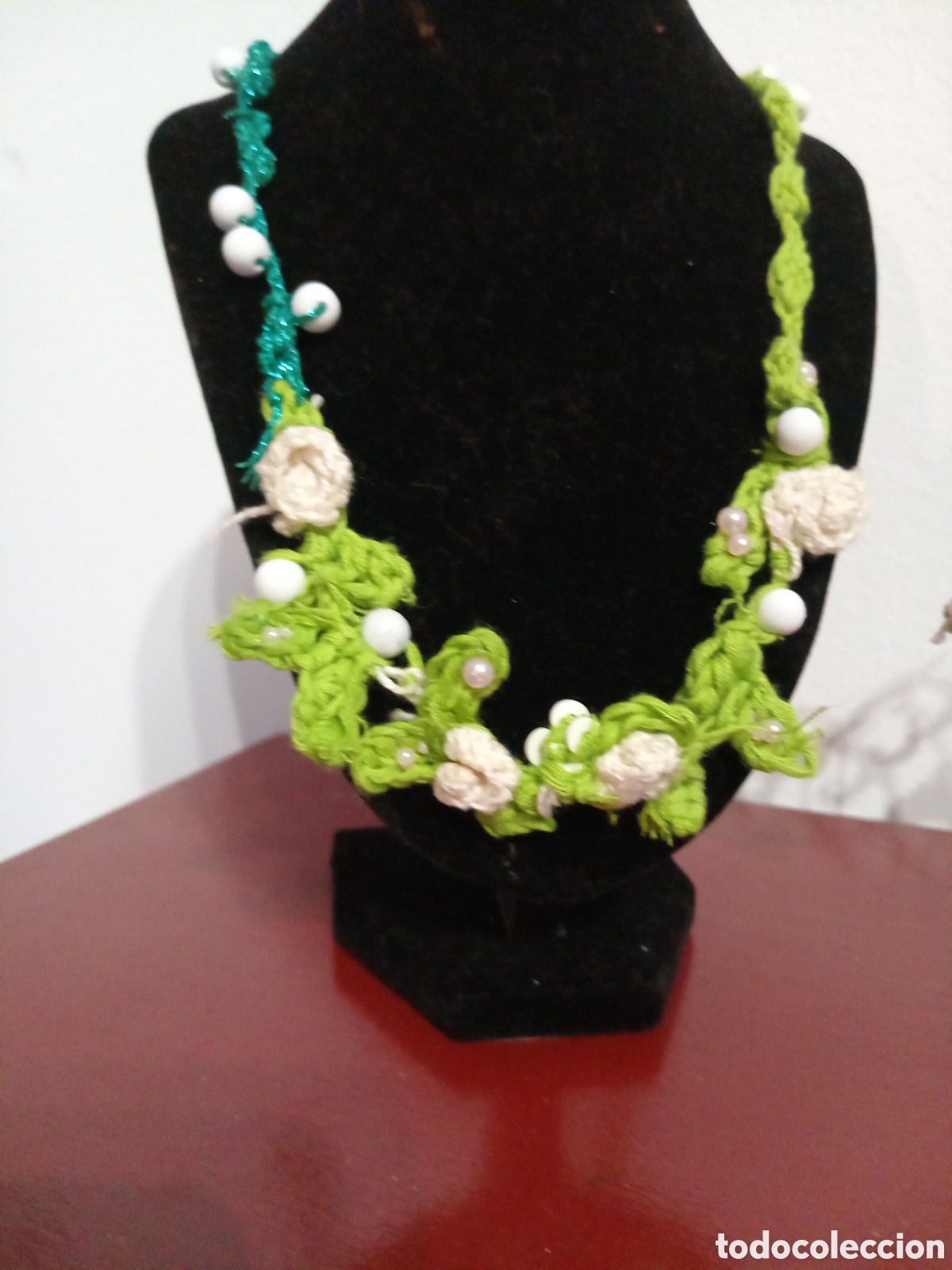 Nuevo: Conjunto de collar y pendientes hechos a mano - Foto 3