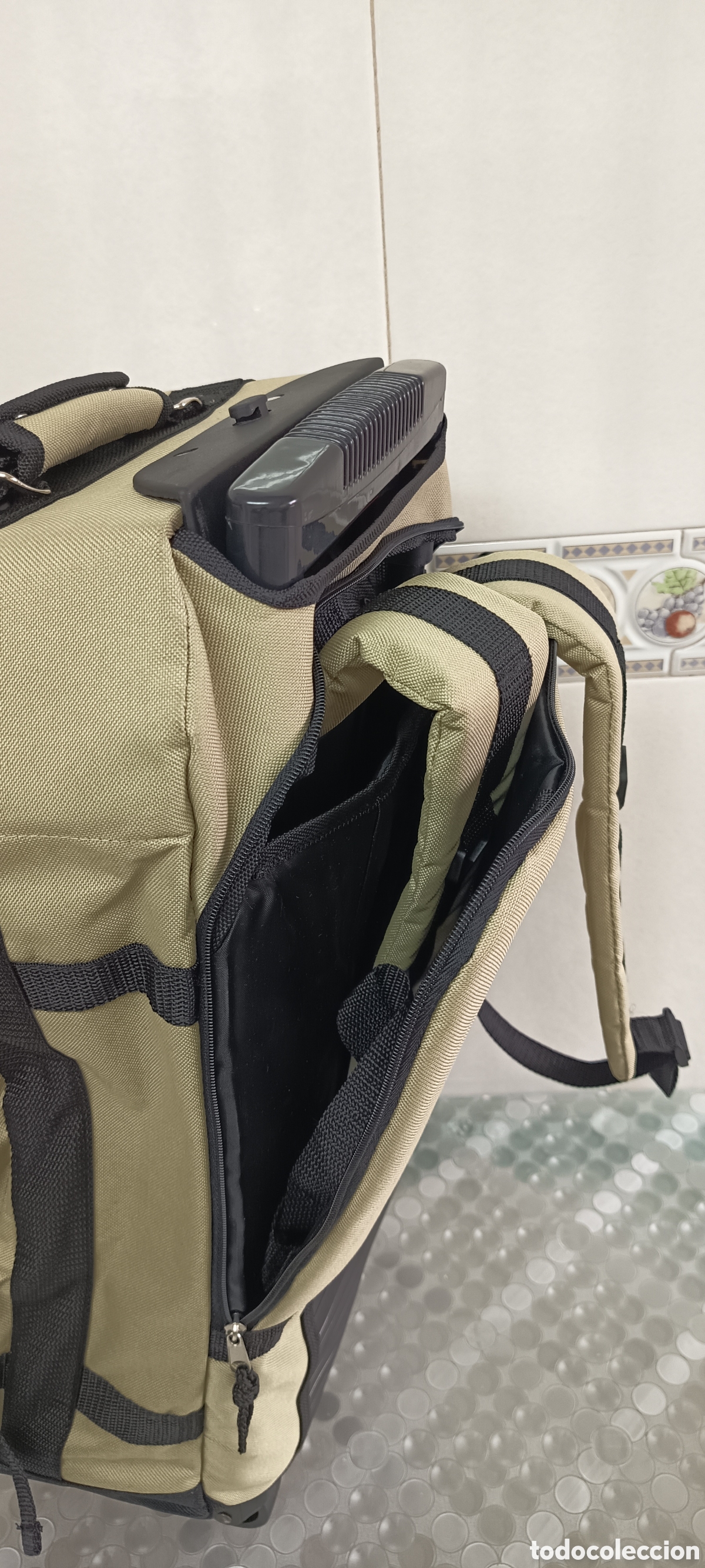 Nuevo: Maleta Trolley Beige completamente NUEVA. - Foto 5