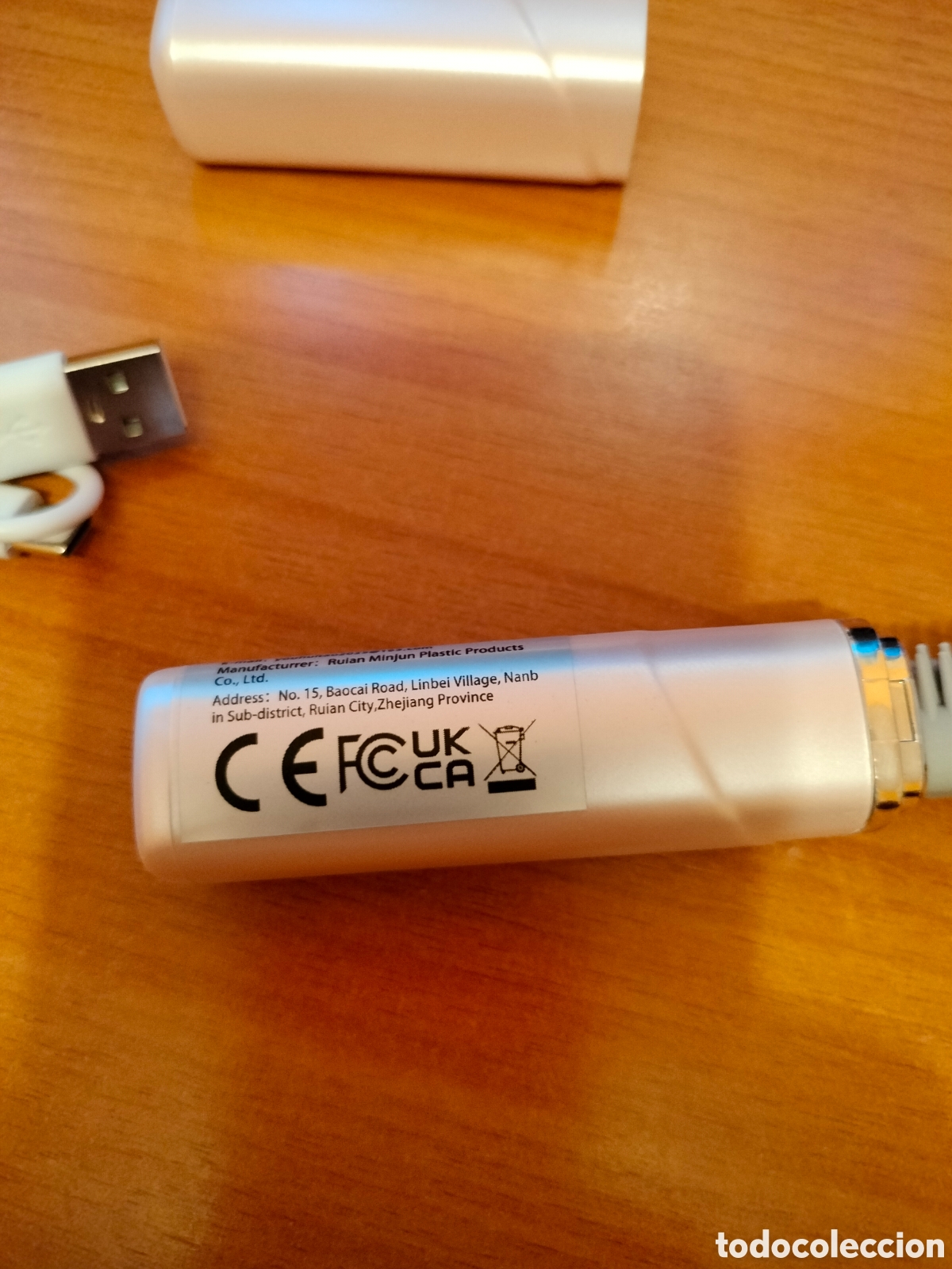 Nuevo: Mini cepillo alisador de pelo inal&aacute;mbrico y recargable - Foto 2