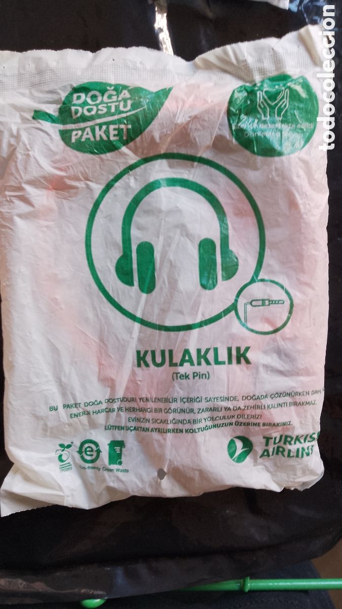 Nuovo: TURKISH AIRLINES - AURICULARES - CASCOS - HEADPHONES - KULAKLIK . EN SU BLISTER. NUEVOS. SIN USO