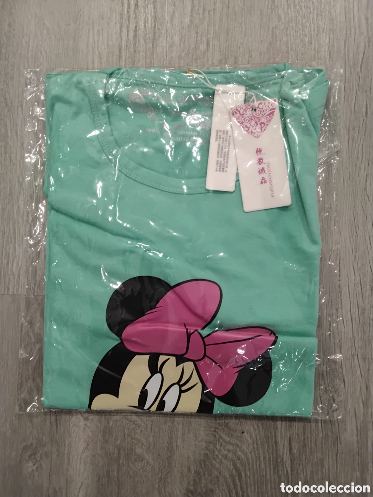 Nuevo: Camiseta Verde Minnie Nueva - Foto 2