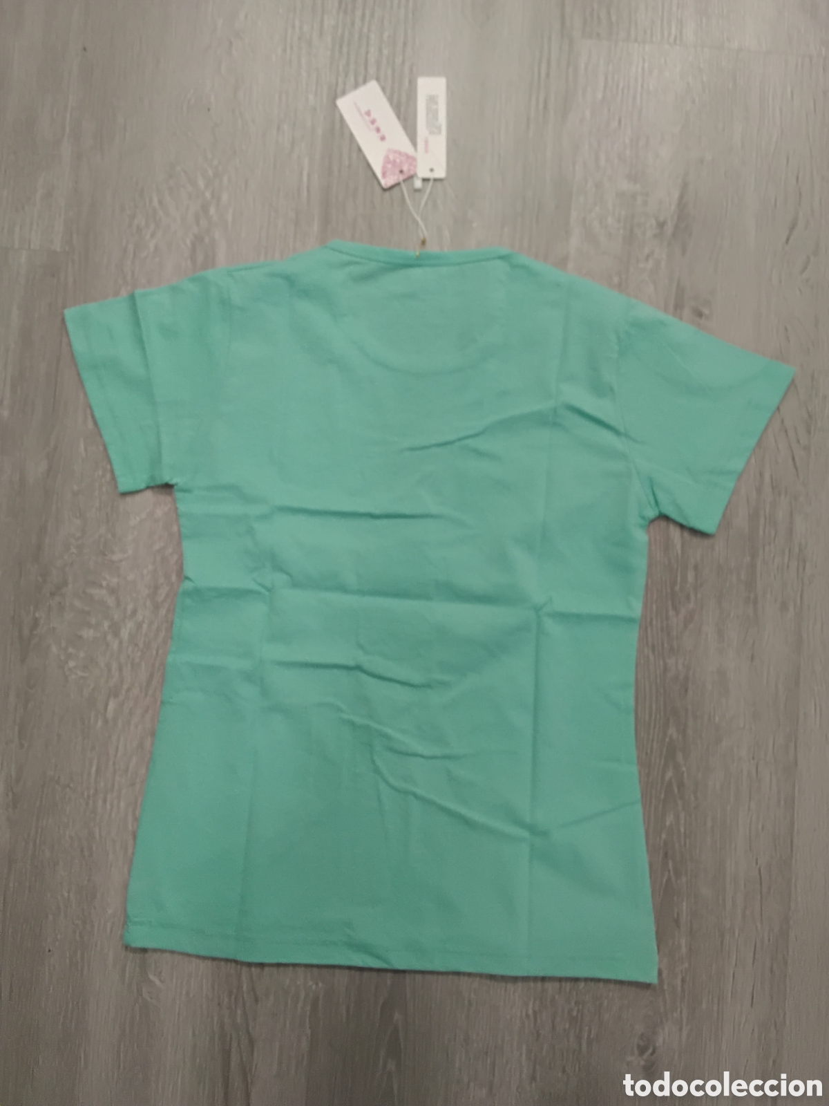 Nuevo: Camiseta Verde Minnie Nueva - Foto 4