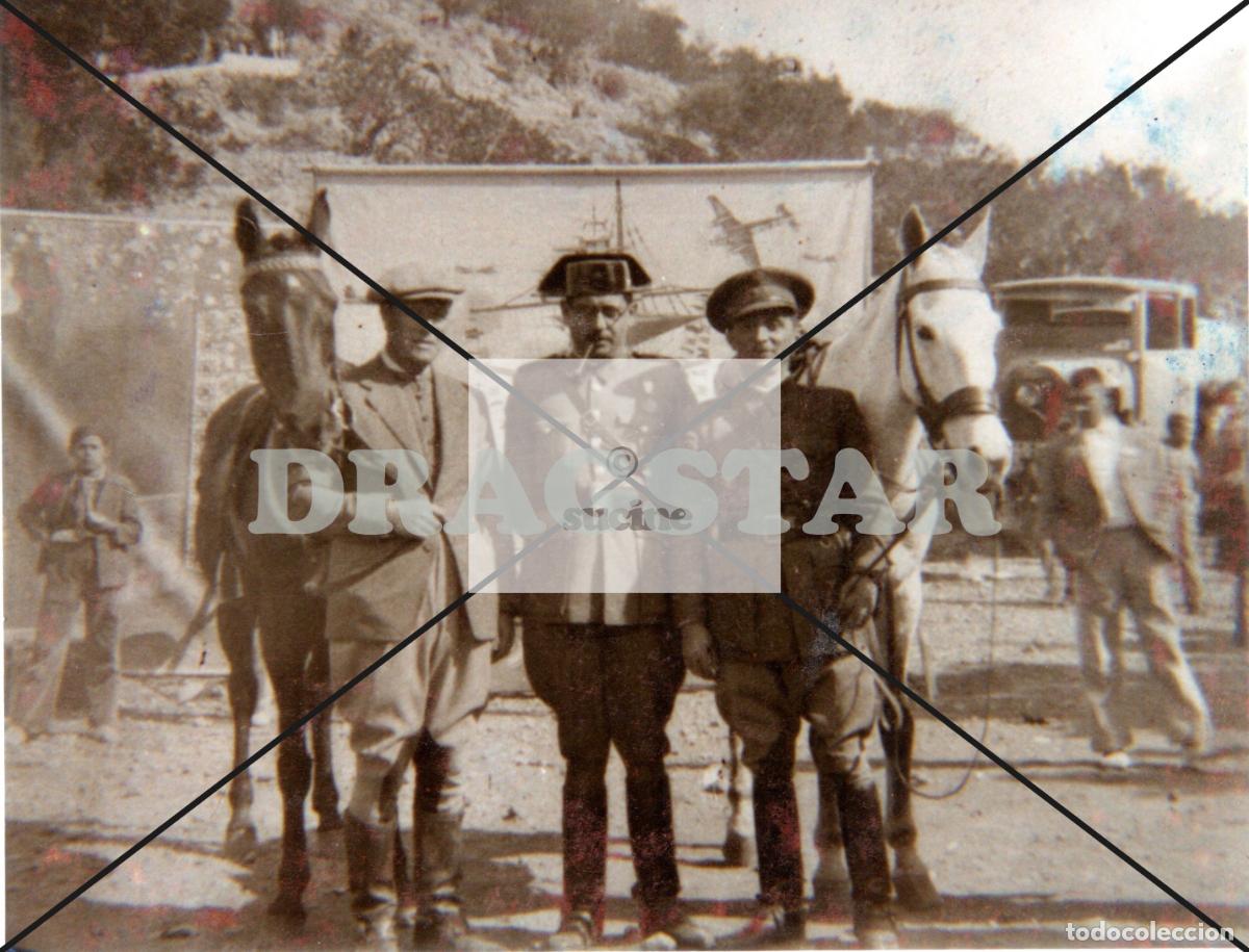Nuevo: GENTE DE CASTELL&Oacute;N EN EL RECUERDO, EL CONOCIDO PACO LEON Y MILITARES EN LA MAGDALENA A&Ntilde;OS 60 TD 85