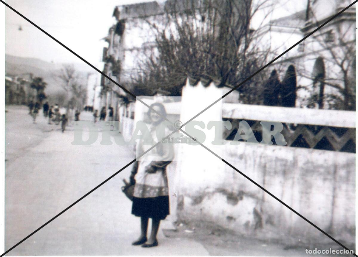 Nuevo: GENTE DE CASTELL&Oacute;N EN EL RECUERDO, SE&Ntilde;ORA FRENTE AL COLEGIO OBISPO CLIMENT EN LOS A&Ntilde;OS 50 TD 85