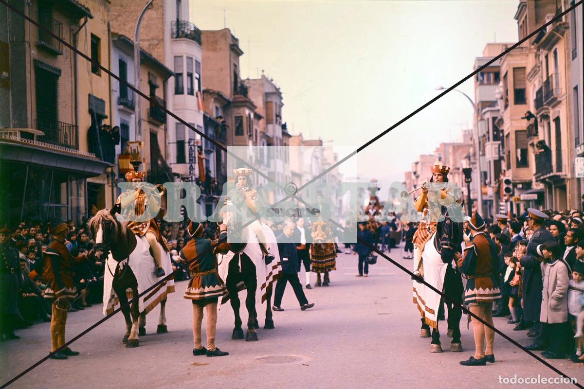 Nuevo: CASTELL&Oacute;N EN EL RECUERDO, CABALGATA DEL PREG&Oacute; FIESTAS DE LS MAGDALENA POR CALLE SAN FELIX TD 85