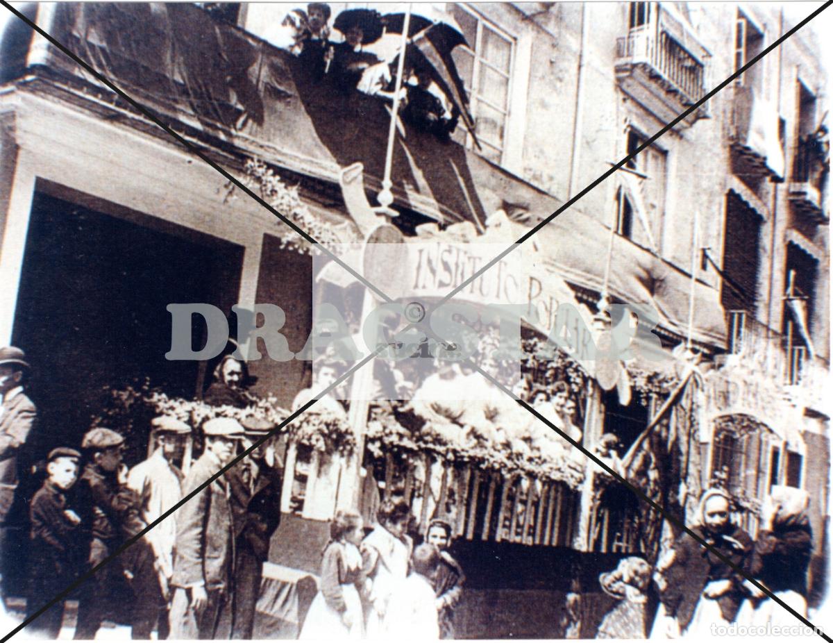 Nuevo: CASTELL&Oacute;N EN EL RECUERDO, CARROZA INSTITUTO POPULAR CABALGATA FIESTAS DE JULIO TD 85
